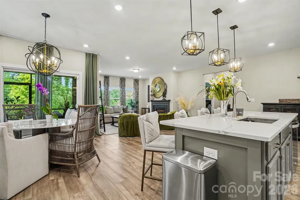 4004 Leyland Court Charlotte NC 28227