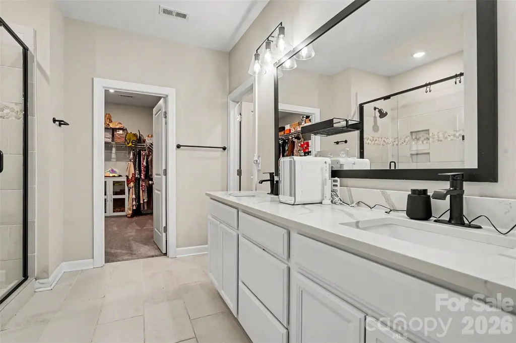4004 Leyland Court Charlotte NC 28227