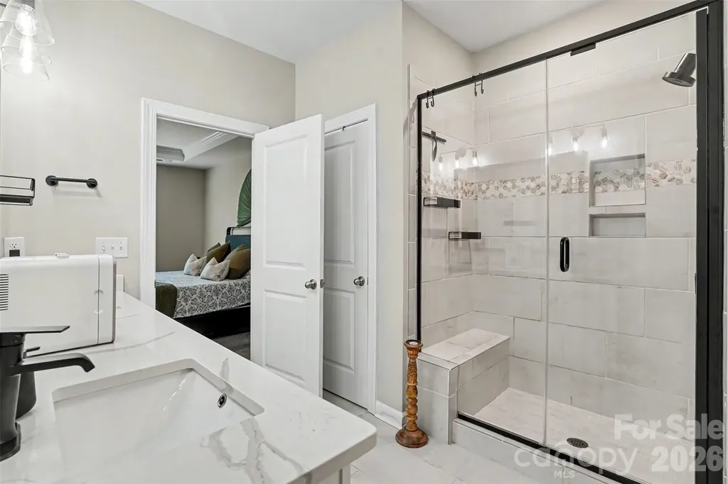 4004 Leyland Court Charlotte NC 28227
