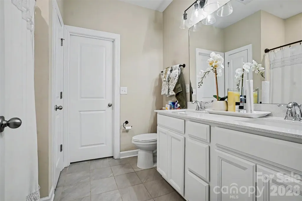 4004 Leyland Court Charlotte NC 28227