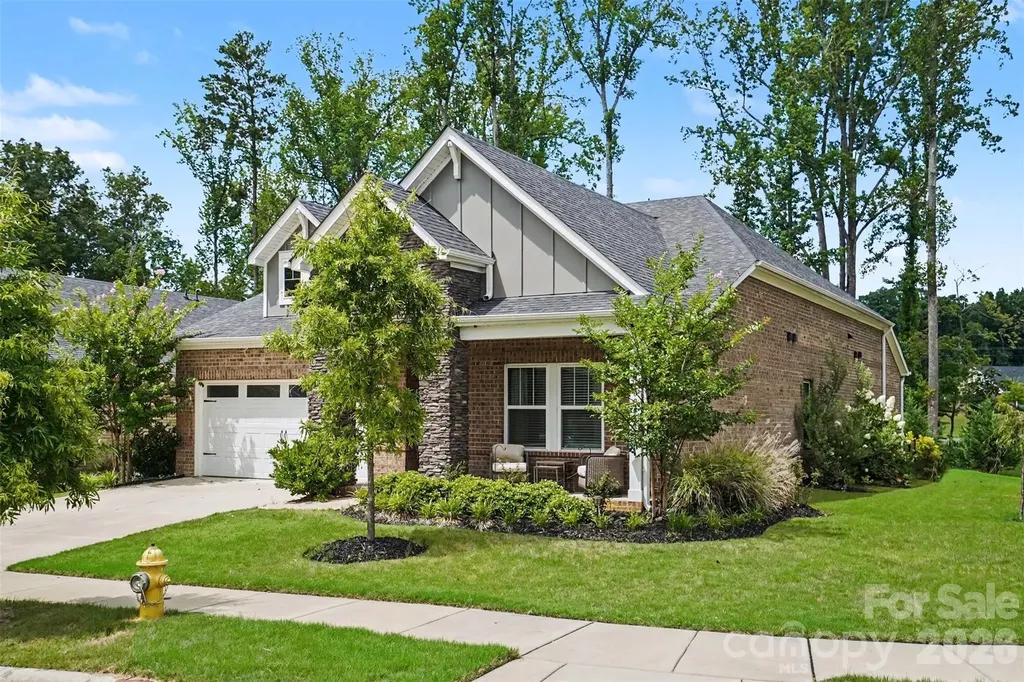 4004 Leyland Court Charlotte NC 28227