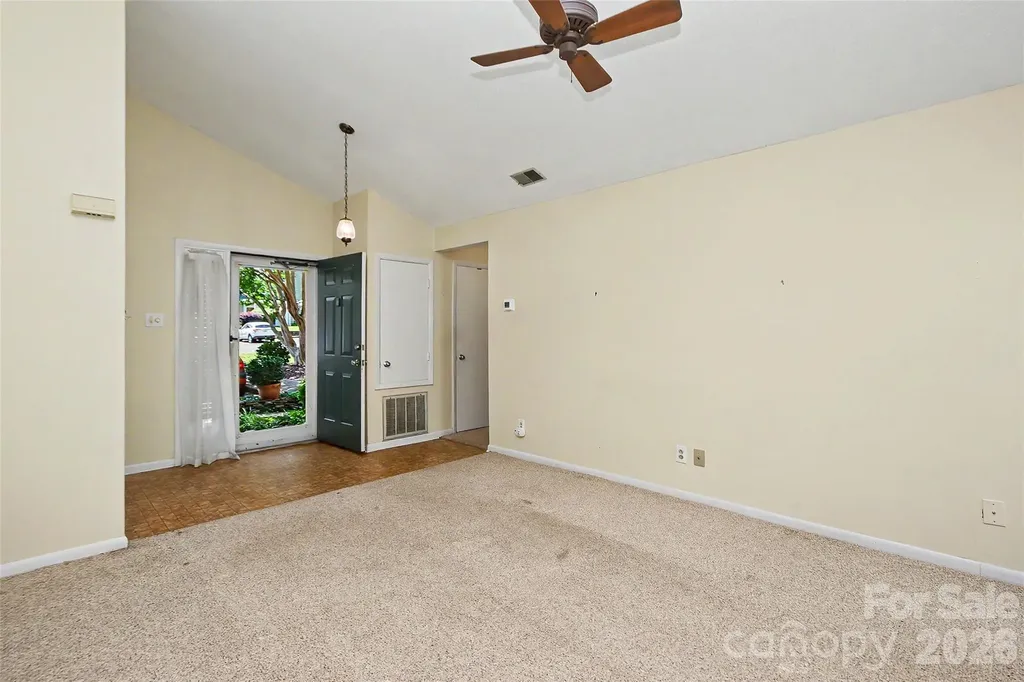 807 Sardis Cove Drive Charlotte NC 28270