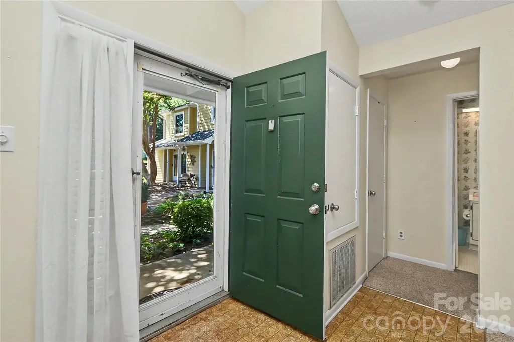 807 Sardis Cove Drive Charlotte NC 28270
