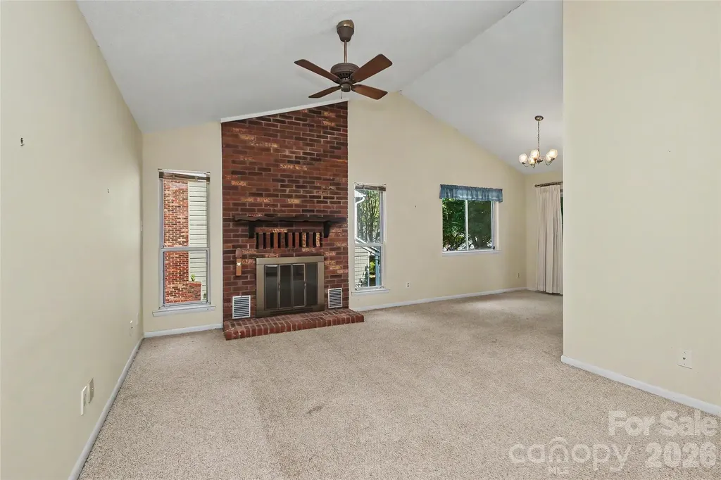 807 Sardis Cove Drive Charlotte NC 28270