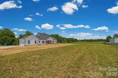 640 Edwards Road Fort Lawn SC 29714