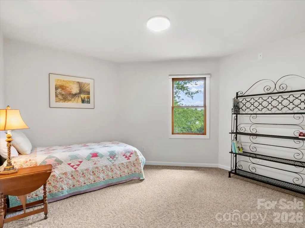 96 Woodrow Avenue Asheville NC 28801