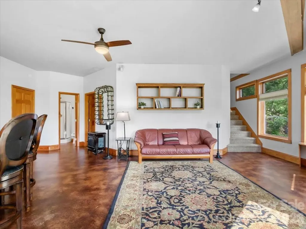 96 Woodrow Avenue Asheville NC 28801
