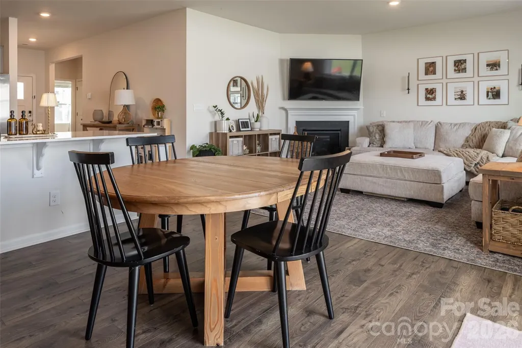 197 Wheatfield Road Fletcher NC 28732