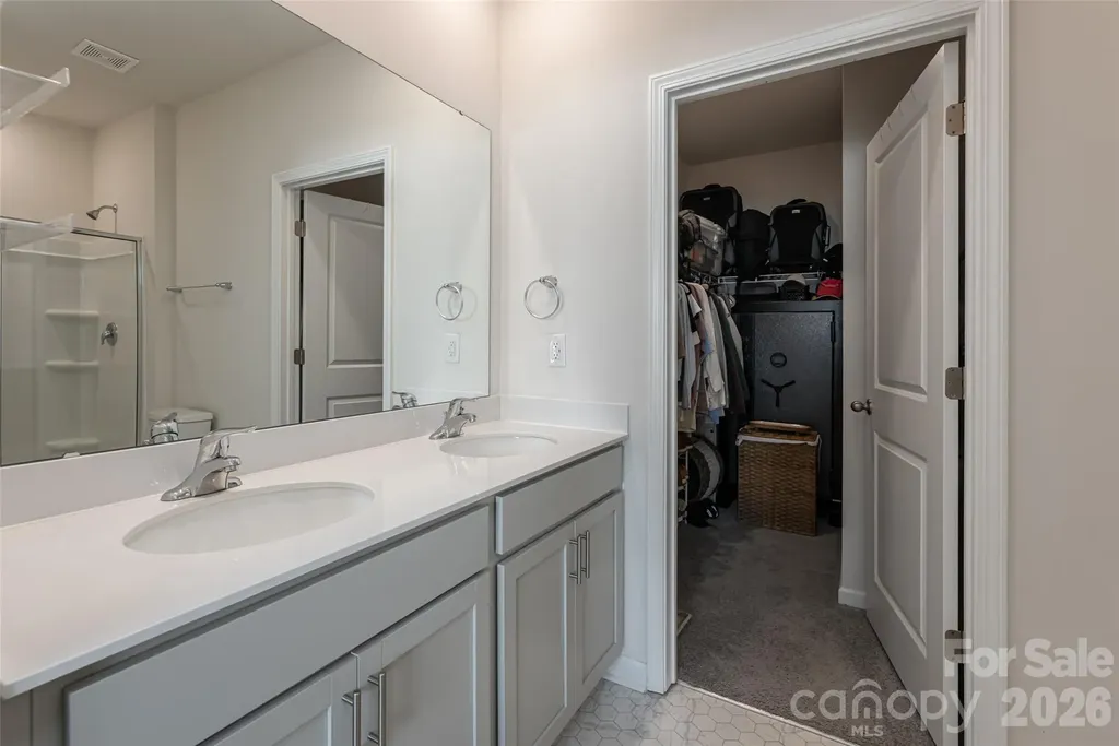 197 Wheatfield Road Fletcher NC 28732
