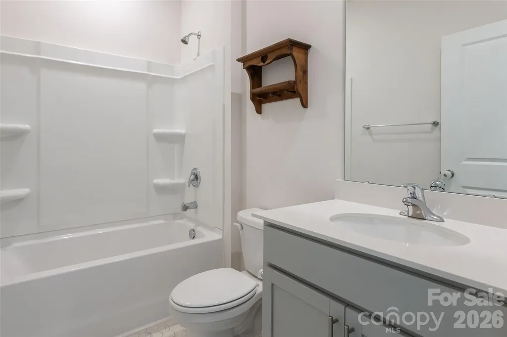 197 Wheatfield Road Fletcher NC 28732