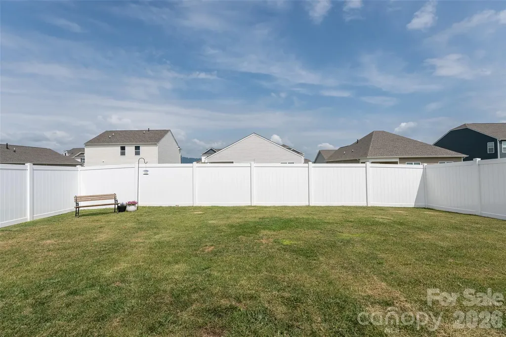 197 Wheatfield Road Fletcher NC 28732