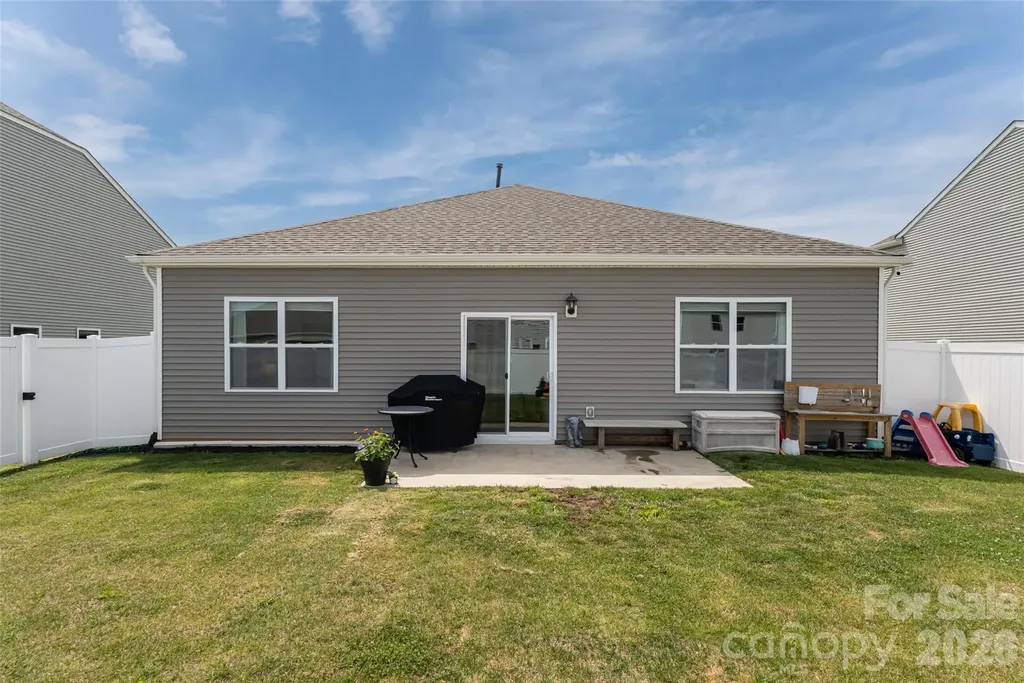 197 Wheatfield Road Fletcher NC 28732
