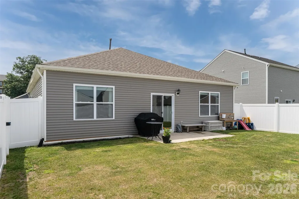 197 Wheatfield Road Fletcher NC 28732