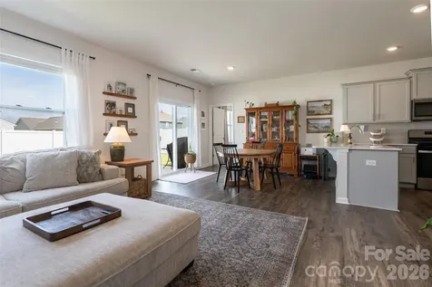 197 Wheatfield Road Fletcher NC 28732