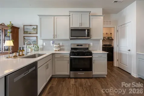 197 Wheatfield Road Fletcher NC 28732