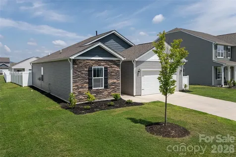 197 Wheatfield Road Fletcher NC 28732