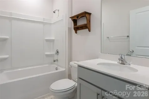 197 Wheatfield Road Fletcher NC 28732