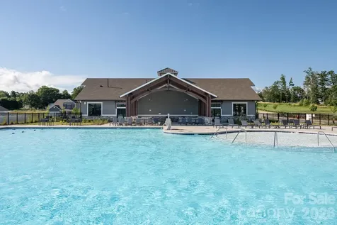 197 Wheatfield Road Fletcher NC 28732