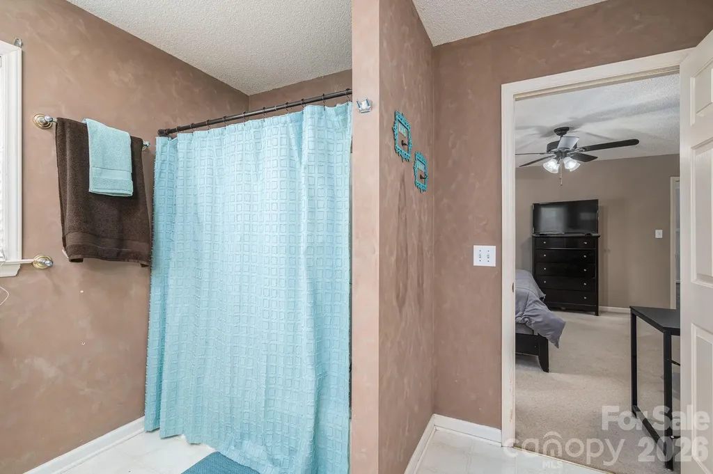 2524 Old Pond Drive Lincolnton NC 28092