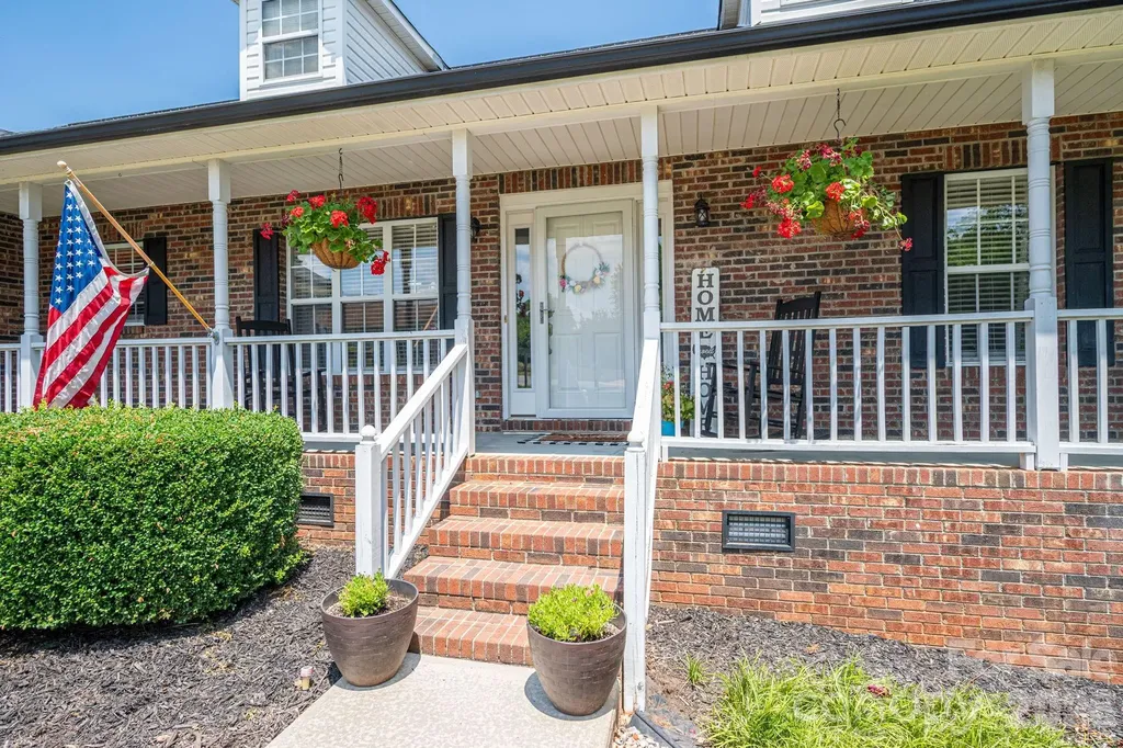2524 Old Pond Drive Lincolnton NC 28092