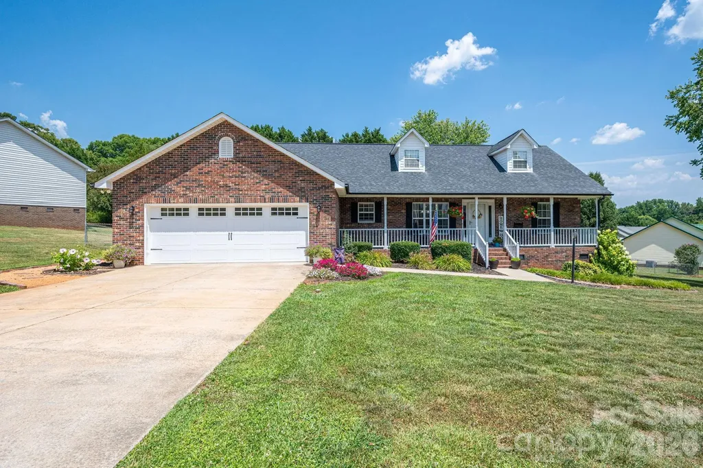2524 Old Pond Drive Lincolnton NC 28092