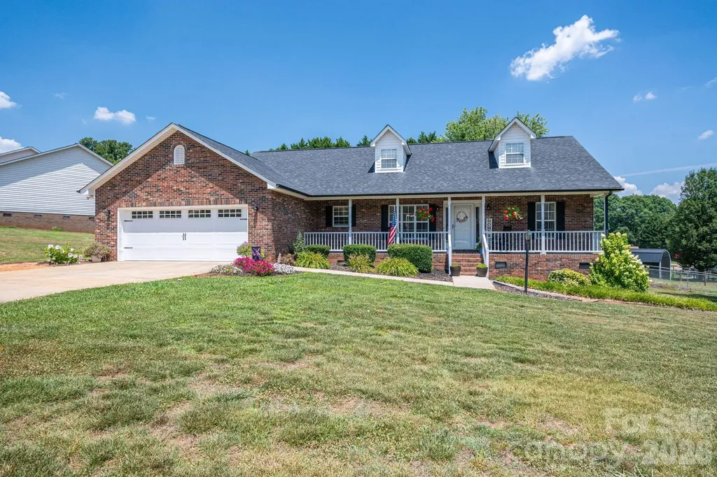 2524 Old Pond Drive Lincolnton NC 28092