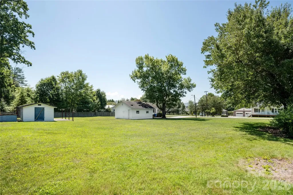 419 Big Bend Road Brevard NC 28712