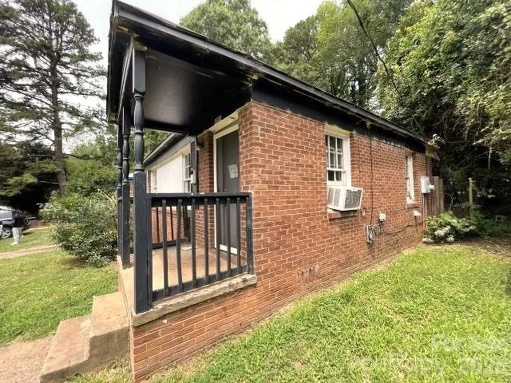 2600 Remington Street Charlotte NC 28216