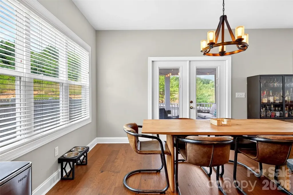 22 Tudor Way Black Mountain NC 28711