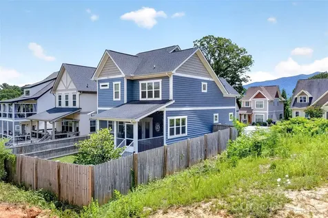 22 Tudor Way Black Mountain NC 28711