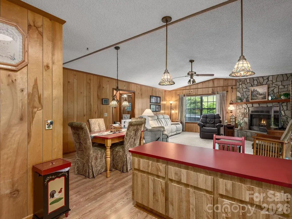 85 Hillcrest Road Maggie Valley NC 28751