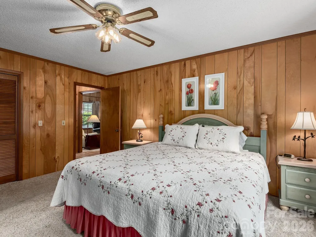 85 Hillcrest Road Maggie Valley NC 28751