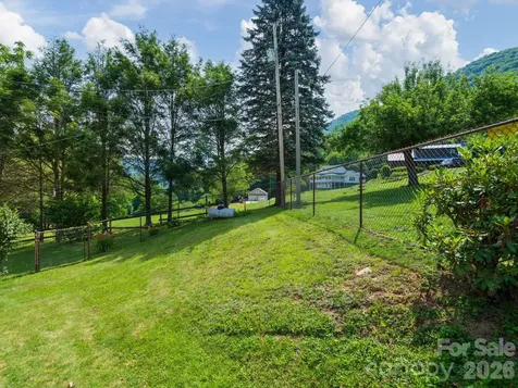 85 Hillcrest Road Maggie Valley NC 28751