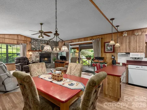 85 Hillcrest Road Maggie Valley NC 28751