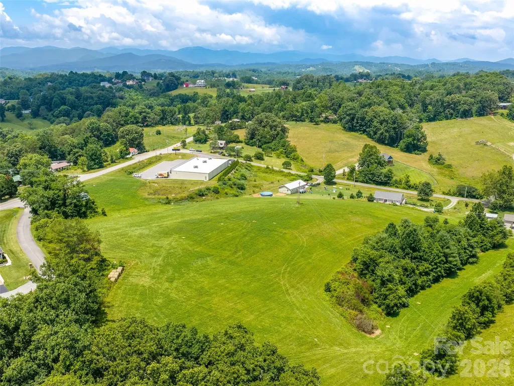 99999 Sprouse Town Road Weaverville NC 28787