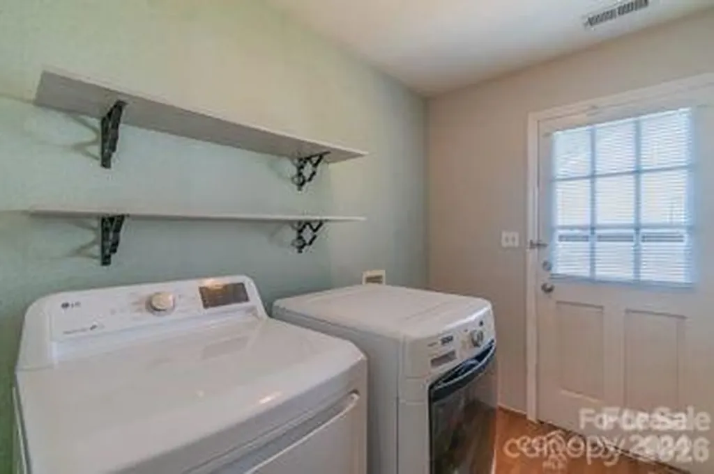 7115 Powder Mill Place Charlotte NC 28277