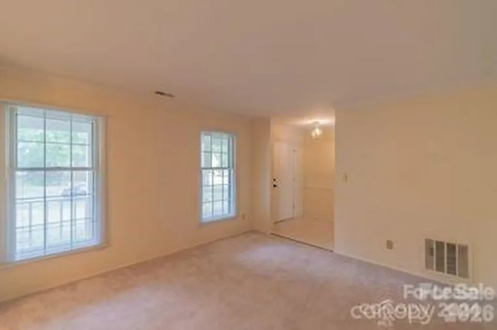 7115 Powder Mill Place Charlotte NC 28277