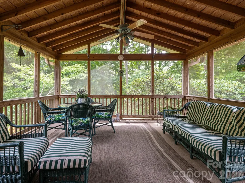 29 Jean Drive Asheville NC 28803