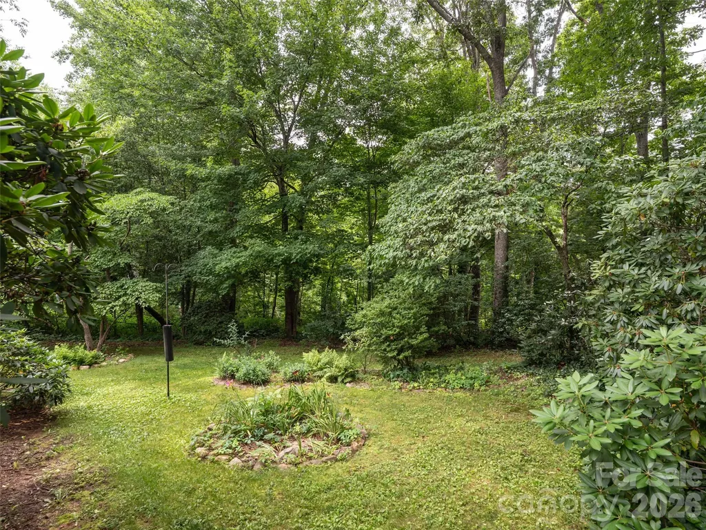 29 Jean Drive Asheville NC 28803