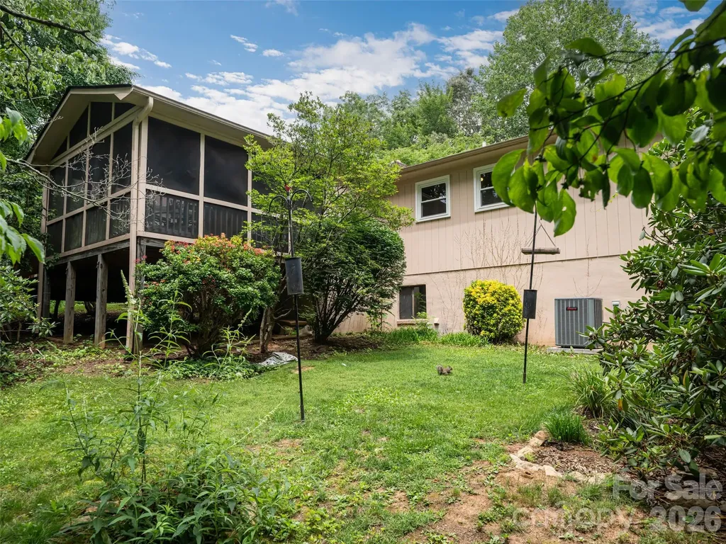 29 Jean Drive Asheville NC 28803