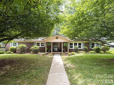 29 Jean Drive Asheville NC 28803
