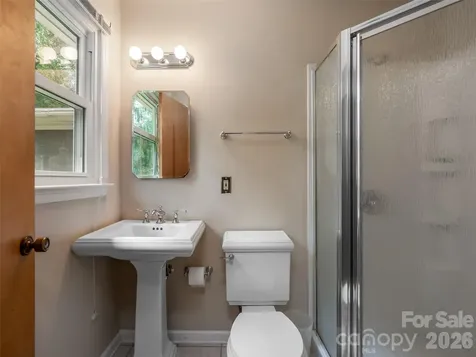 29 Jean Drive Asheville NC 28803