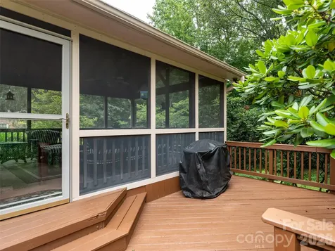 29 Jean Drive Asheville NC 28803