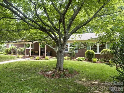 29 Jean Drive Asheville NC 28803