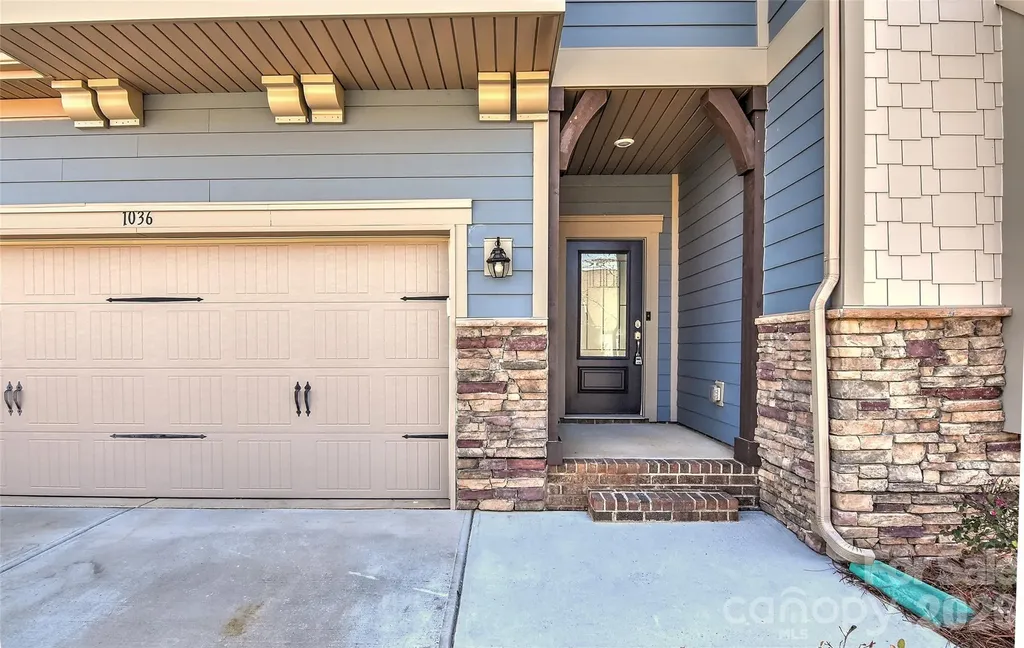 1036 Easley Street Waxhaw NC 28173