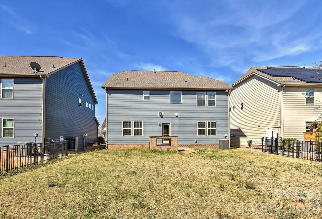 1036 Easley Street Waxhaw NC 28173