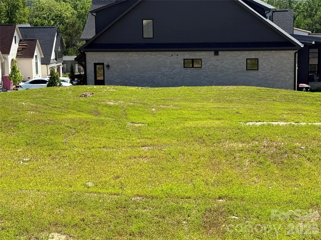 19116 Newburg Hill Road Davidson NC 28036