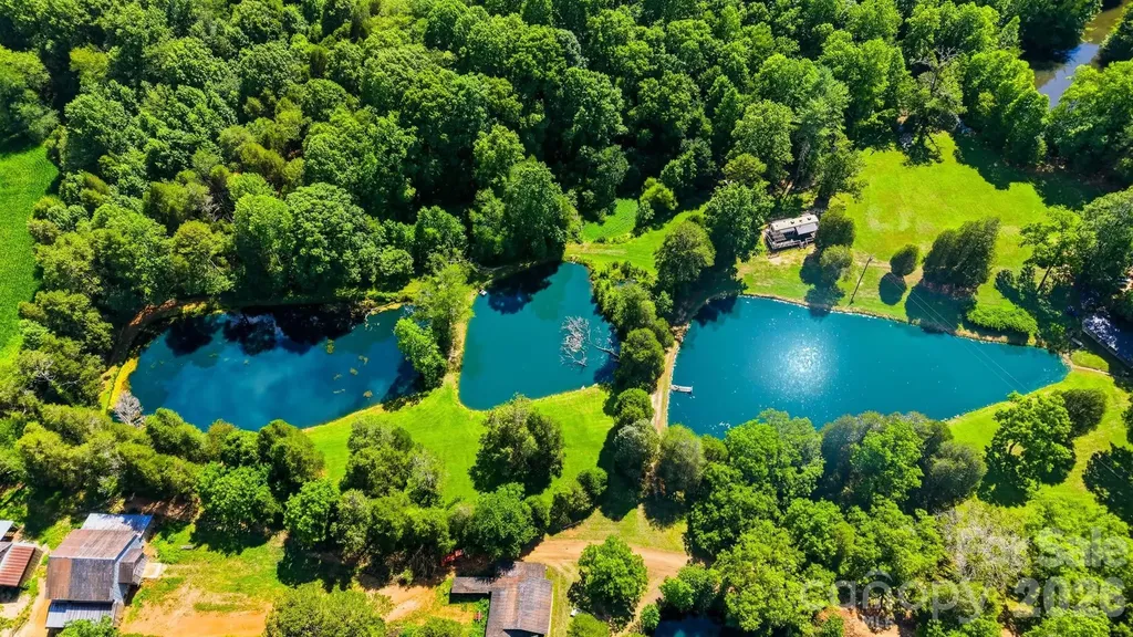 1915 Cedar Pond Road Catawba NC 28609