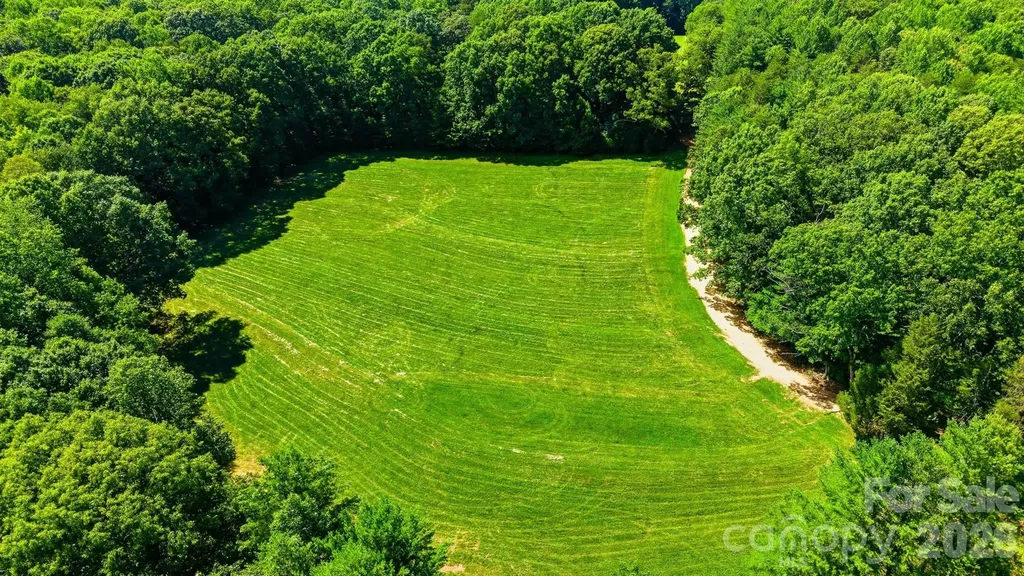 1915 Cedar Pond Road Catawba NC 28609