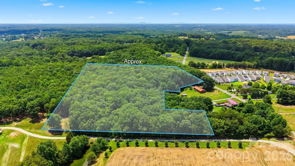 1915 Cedar Pond Road Catawba NC 28609